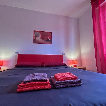 Zefiro Apartment Cabras Exterior photo